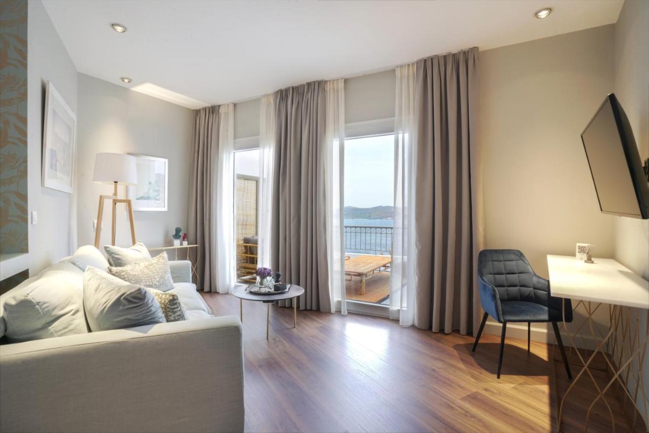 Pafsilipon Suites Ermoupoli Buitenkant foto