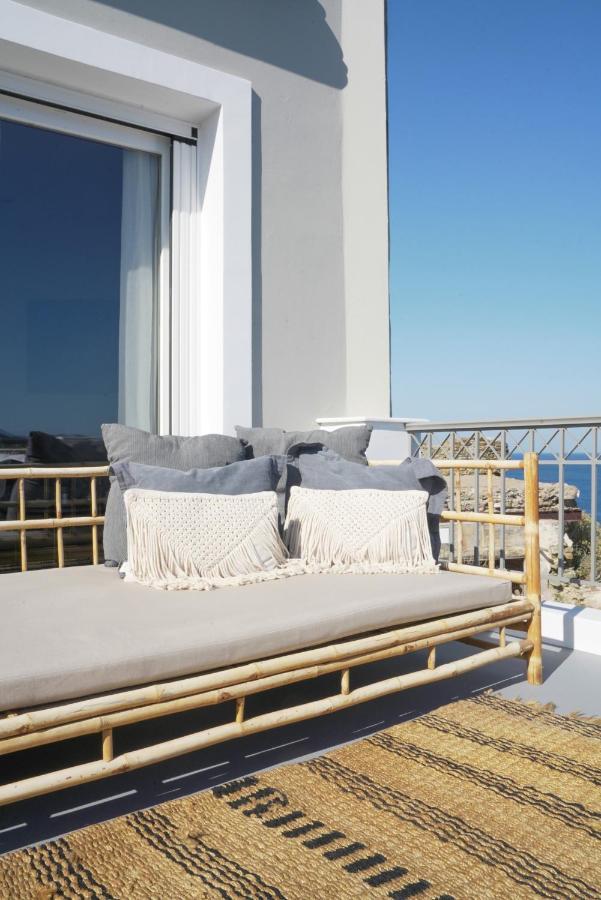Pafsilipon Suites Ermoupoli Buitenkant foto